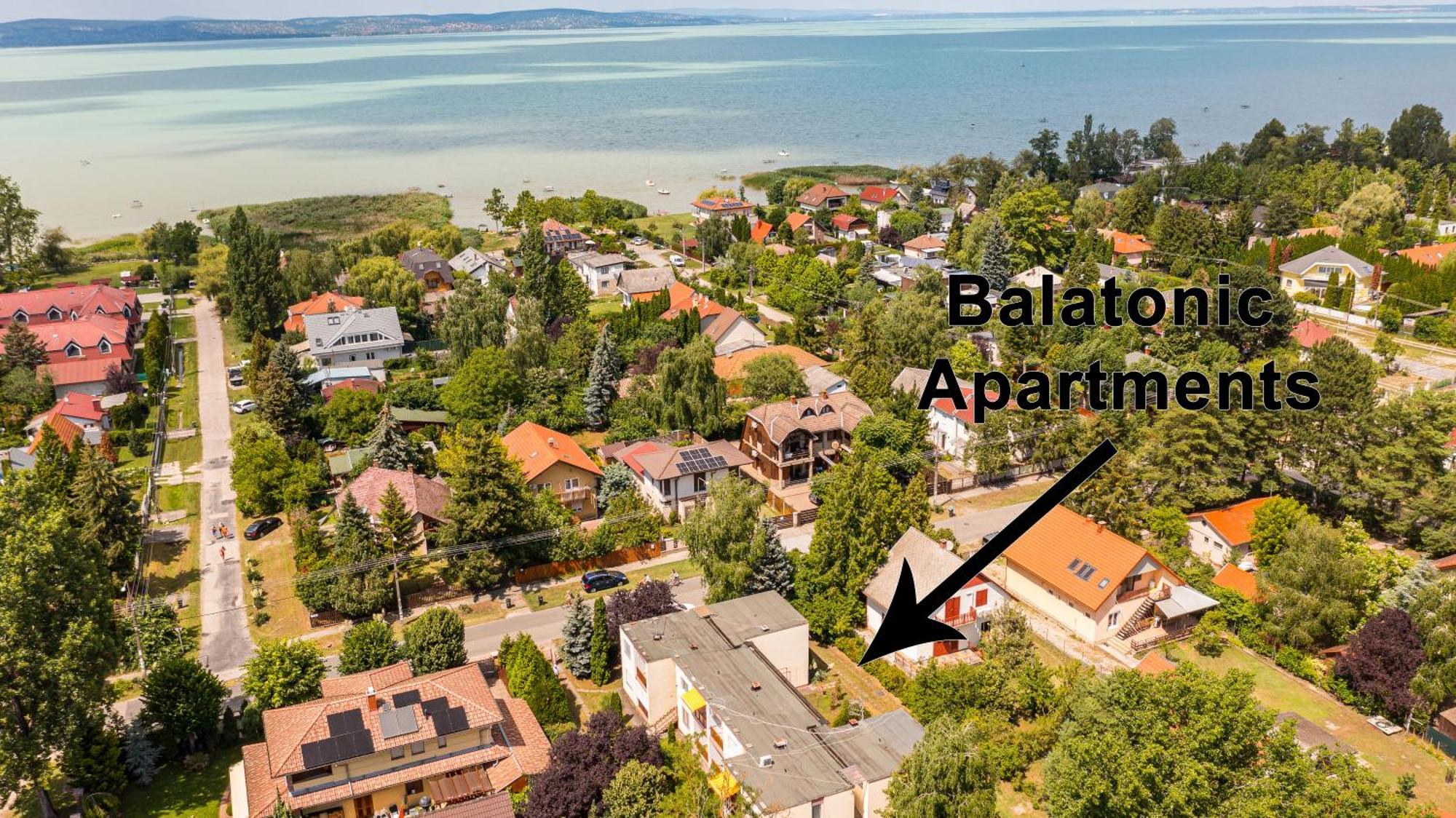 Balatonic Retro Apartment Zamardi Luaran gambar
